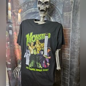 Universal Monsters Graphic T-Shirt LG